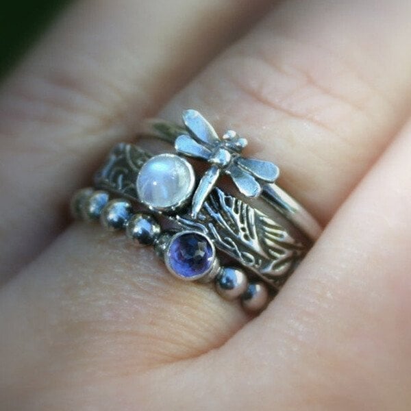 🔥Last Day 49% OFF🎁Dragonfly Inlaid Gemstone Three-piece Stacking Ring