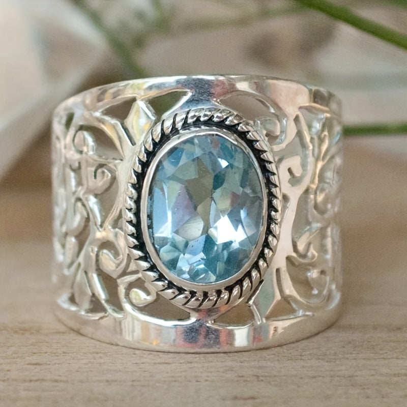 Retro Hollowed Out Navy Blue Ring