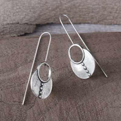 European And American Exaggerated Individualistic Fashion With Golden Earrings