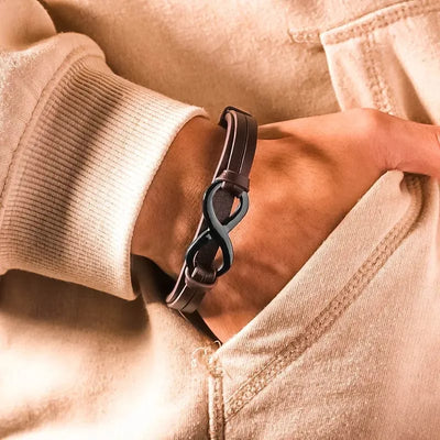 🎁 Diwrnod Olaf 70%--🔥 - Cofiwch Pwy Ydych Chi'n Frenin a Chreu’ch Coron yn Dda Infinity Leather Bracelet