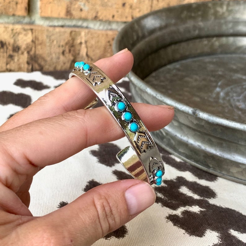 Arrow Pattern Turquoise Open Bracelet