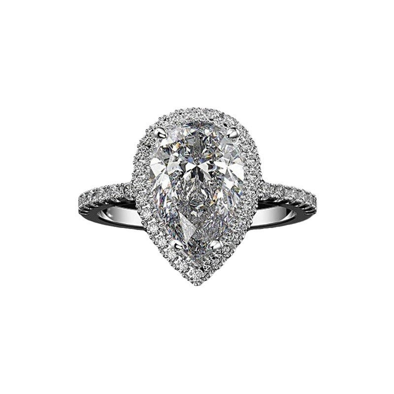 Sparkling Teardrop-Shaped Zircon Wedding Ring