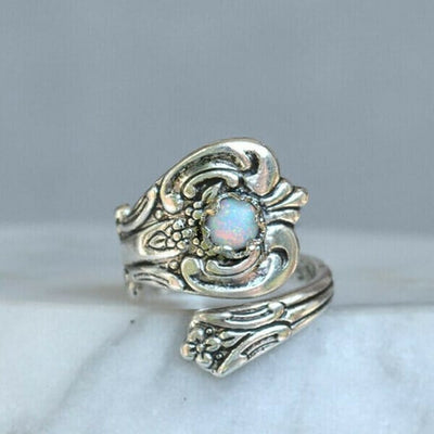 🔥Last Day 49% OFF🎁White Opal Spoon Adjustable Ring