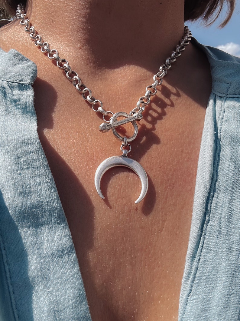 Crescent T Bar Chain Necklace