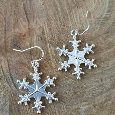 
Earingau Blodyn Sno