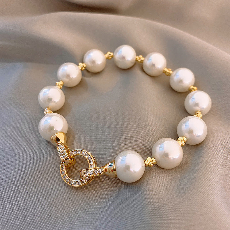 Circle Pearl Bracelet