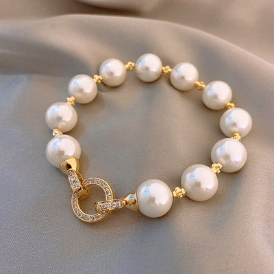 Circle Pearl Bracelet