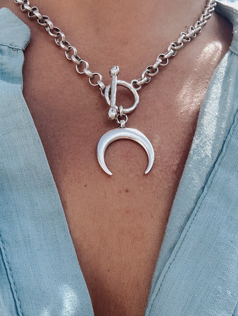 Crescent T Bar Chain Necklace