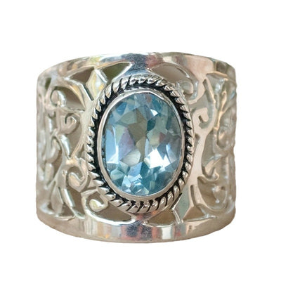 Retro Hollowed Out Navy Blue Ring