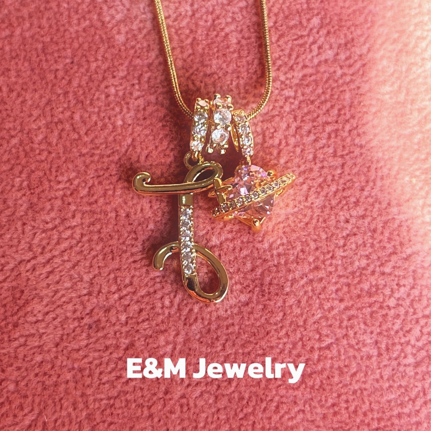 Personalized Custom 18K Gold Plated Alphabet Necklace, Artistic Design Name Necklace, Fashionable Exquisite Gift for Women and Girls