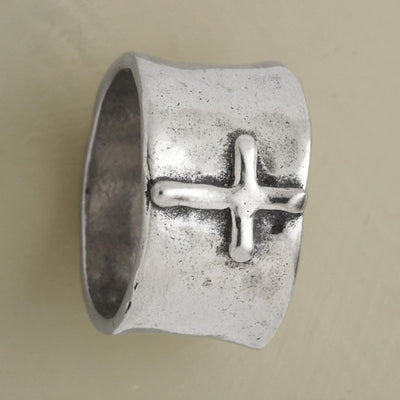 Wide Sided Retro Cross Ring