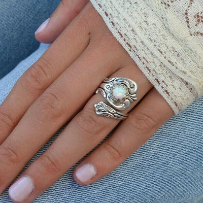 🔥Last Day 49% OFF🎁White Opal Spoon Adjustable Ring