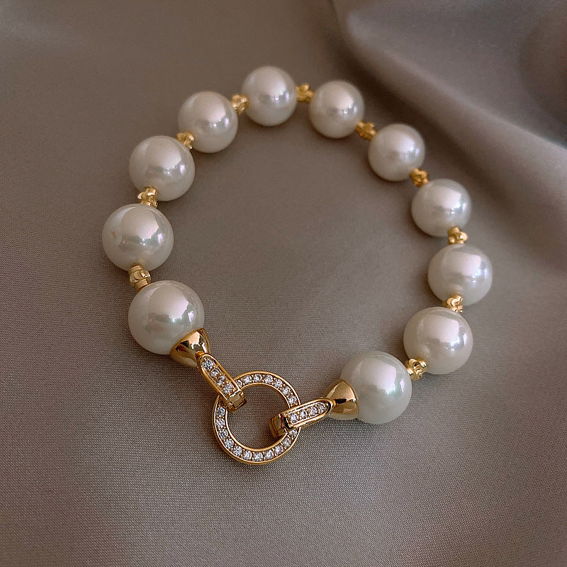 Circle Pearl Bracelet