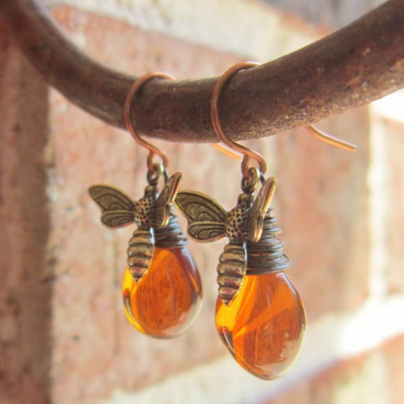 Cerdynau Carreg Naturiol Vintage Bee