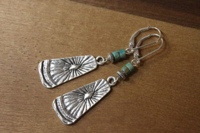 Vintage Textured Scalloped Turquoise Earrings