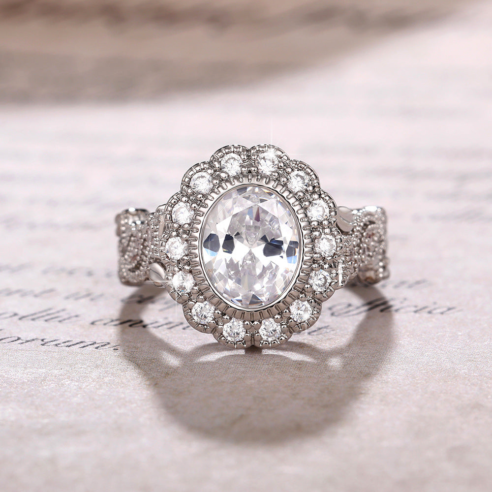 Full Diamond Round Diamond Zircon Ring