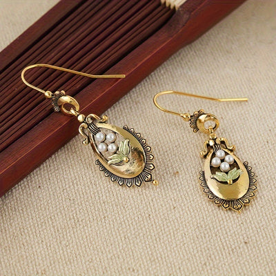 Vintage Water Drop Flower Pearl Earrings
