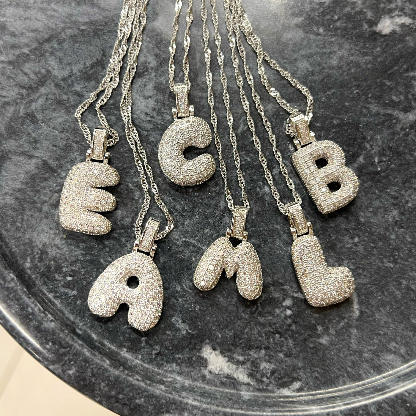 💓🎁2023-Christmas Hot Sale🎁Alphabet Crystal Pendant '18k Gold & Silver Plated'