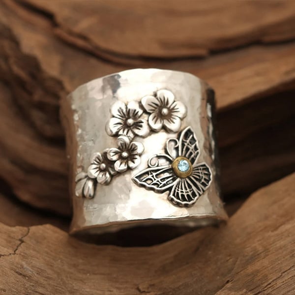 🔥Last Day 49% OFF🎁Bee Flower Butterfly Wide Band Ring