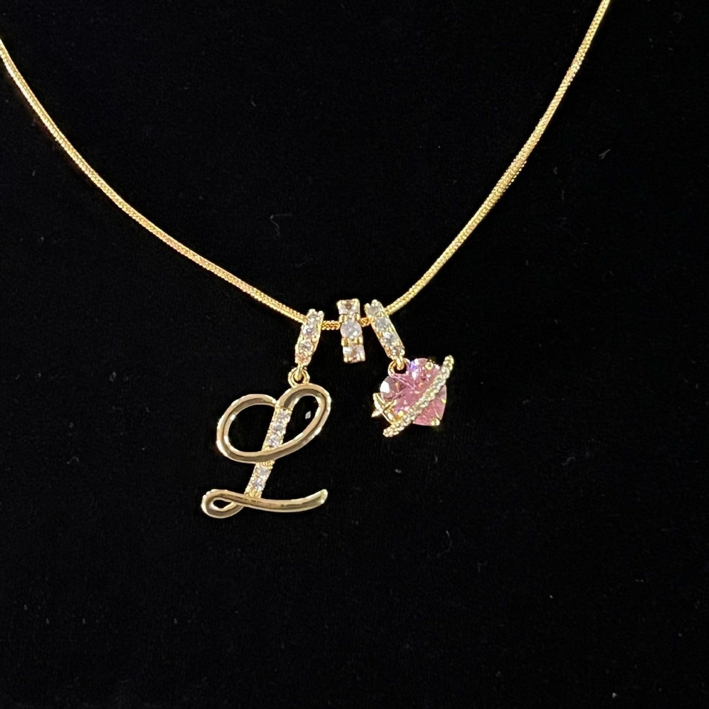 Personalized Custom 18K Gold Plated Alphabet Necklace, Artistic Design Name Necklace, Fashionable Exquisite Gift for Women and Girls