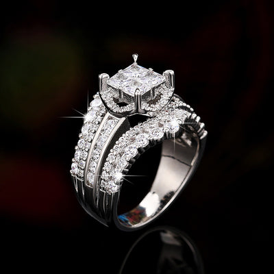 Elegant Luxury Cubic Zirconia Crown Ring