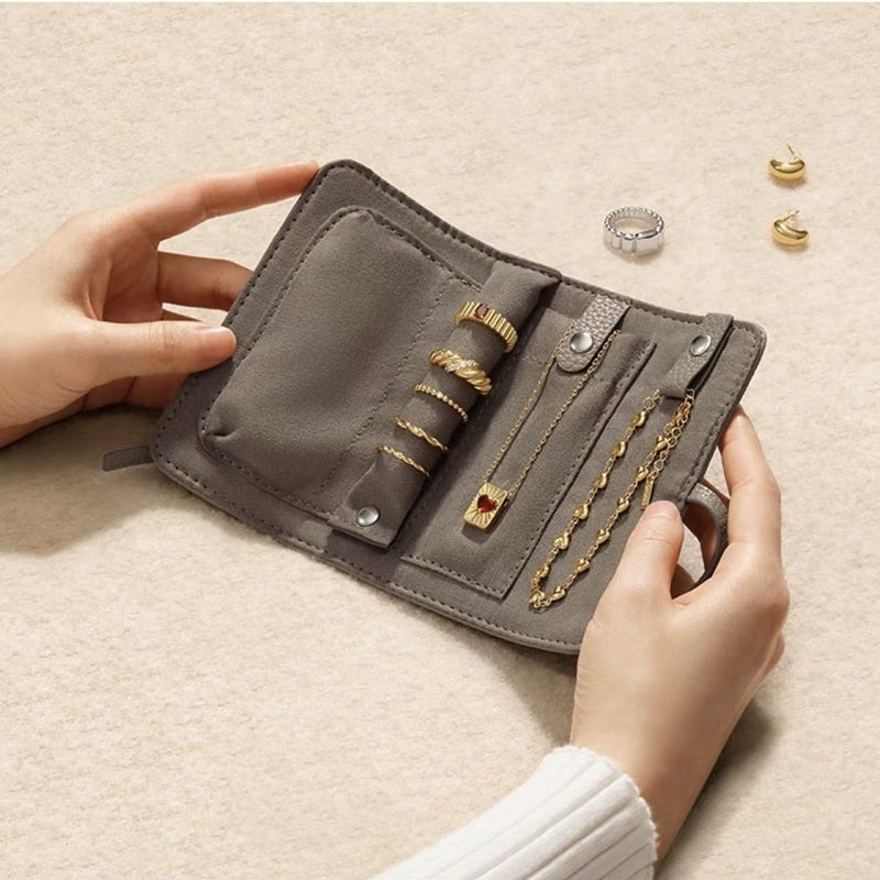 Bag Stwffio Clocsau Portfêl