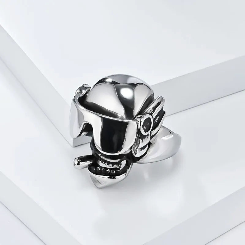 Punk Cigar Skull Ring