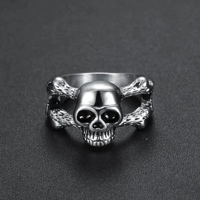 Vintage Gothic  Sterling Silver Skull Ring