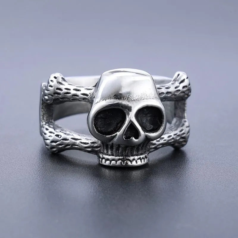 Vintage Gothic  Sterling Silver Skull Ring