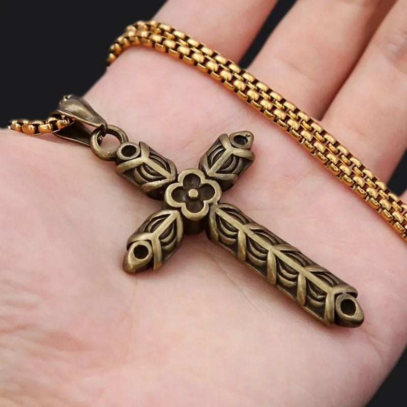 Vintage Cross  Sterling Silver Pendant Necklace