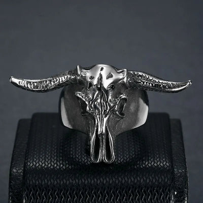 Vintage Ram Skull  Sterling Silver Ring