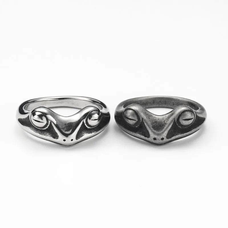 Vintage Simple  Sterling Silver Frog Ring