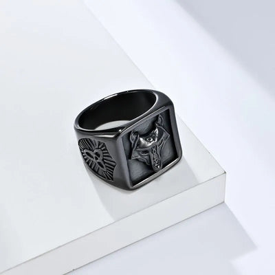 Vintage Viking Wolf Knot Ring