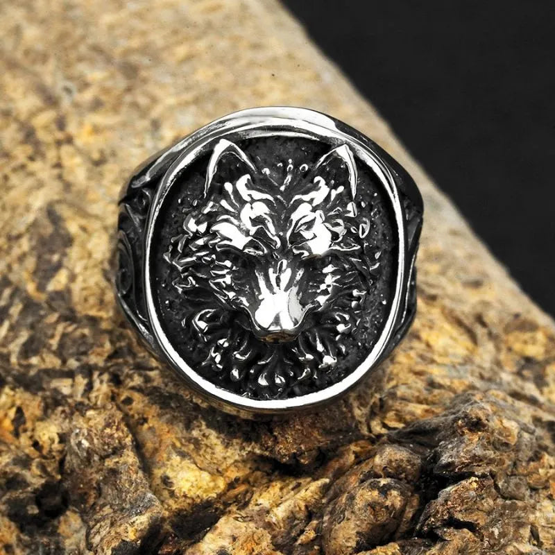 Vintage Viking Wolf  Sterling Silver Ring