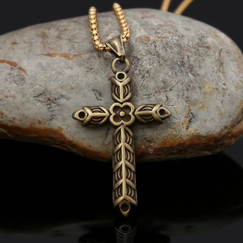 Vintage Cross  Sterling Silver Pendant Necklace