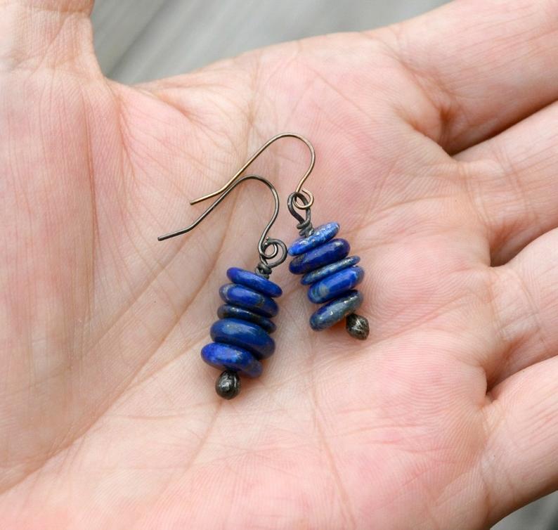 Clychau Perlau Lapis Stone