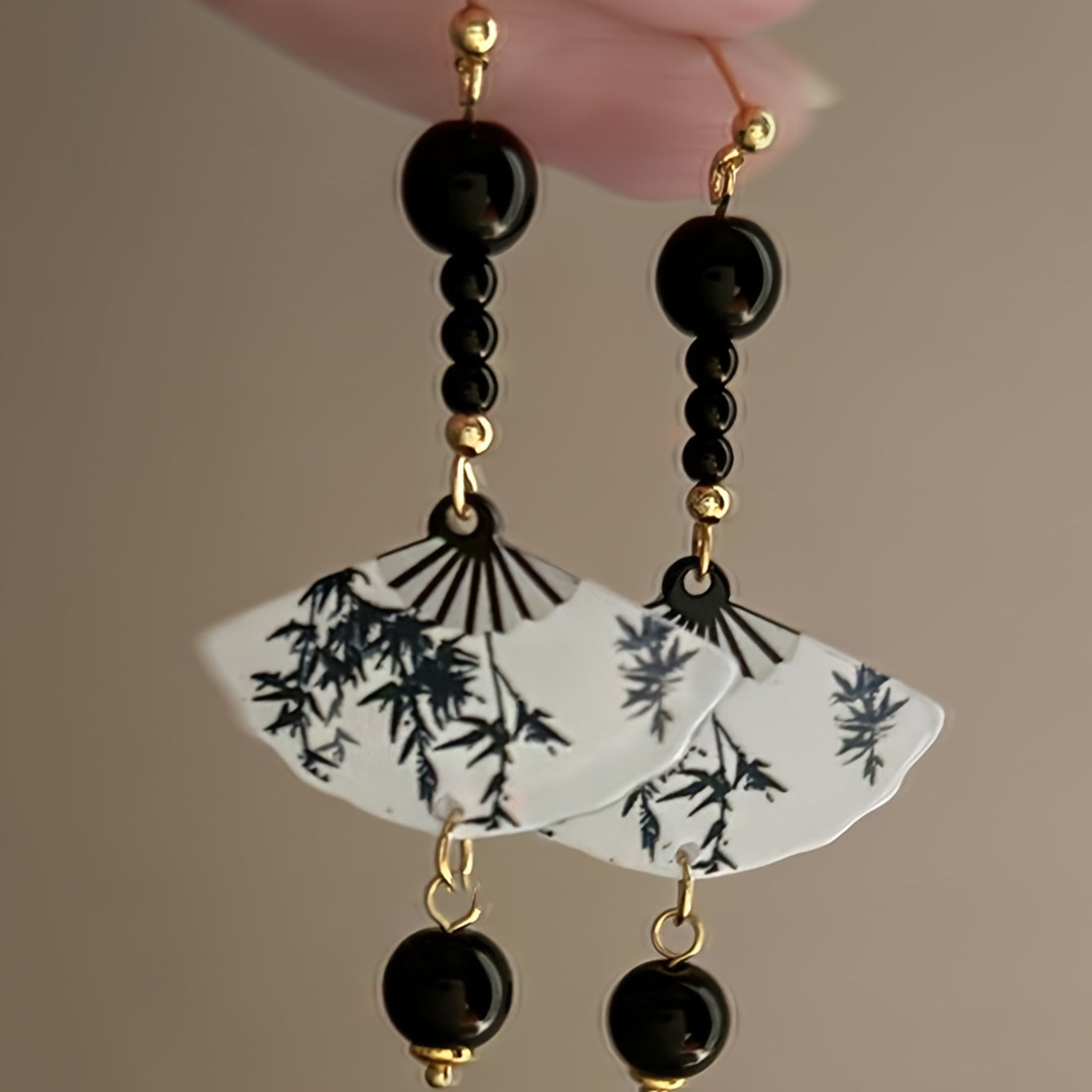 Retro Chinese Style Long Silvery Needle Ink Painting Fan Shaped Resin Earrings