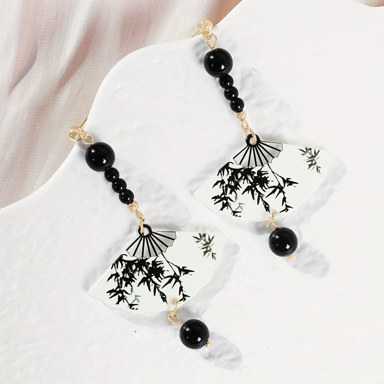 Retro Chinese Style Long Silvery Needle Ink Painting Fan Shaped Resin Earrings