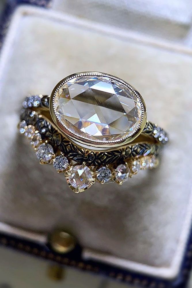 Golden Crown Diamond Set Elliptical Zircon Ring