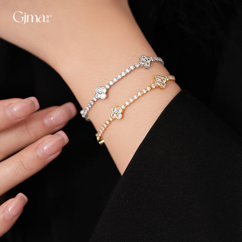 Zircon Three Flower Bracelet