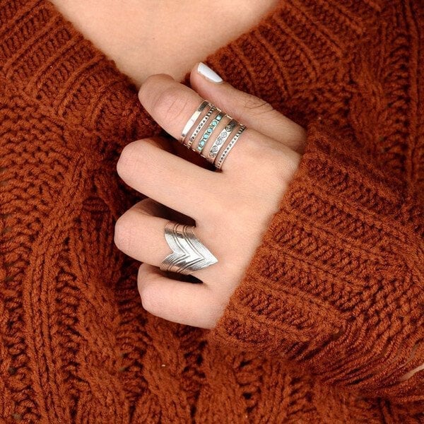 🔥Last Day 49% OFF🎁Bohemian Openwork Carved Turquoise Ring