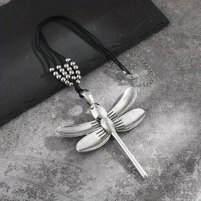Retro Pearl Dragonfly Pendant Necklace