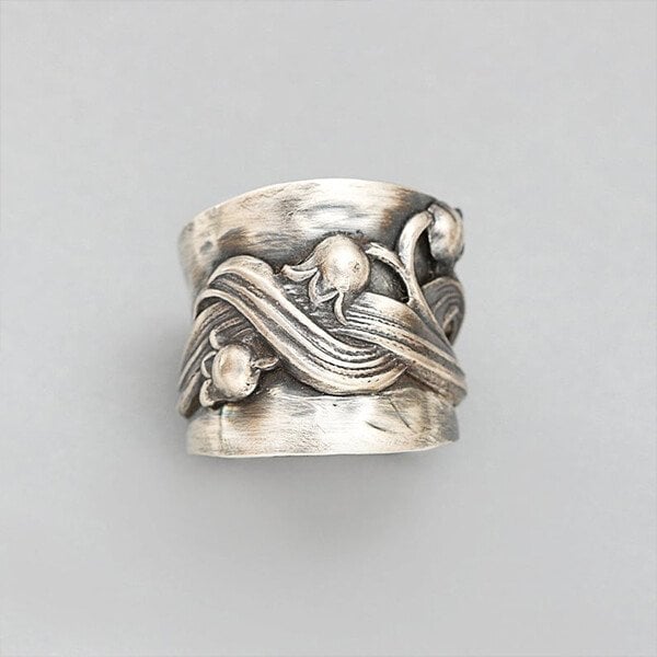 🔥Last Day 49% OFF🎁Lily Flower Ring