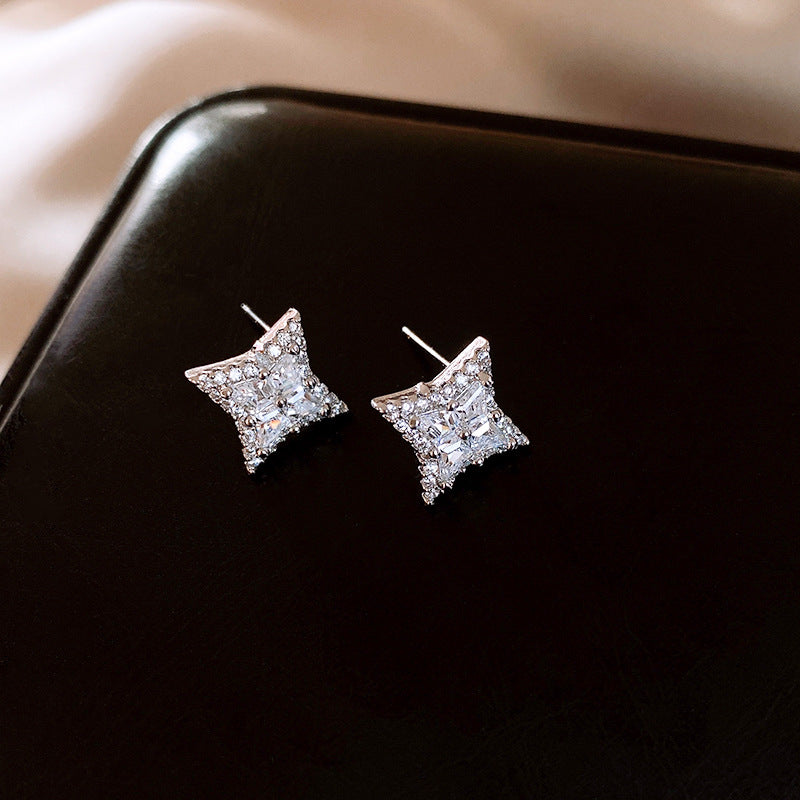 Set Goron Ddiamwnt Zircon Lloerlys Gwyllt