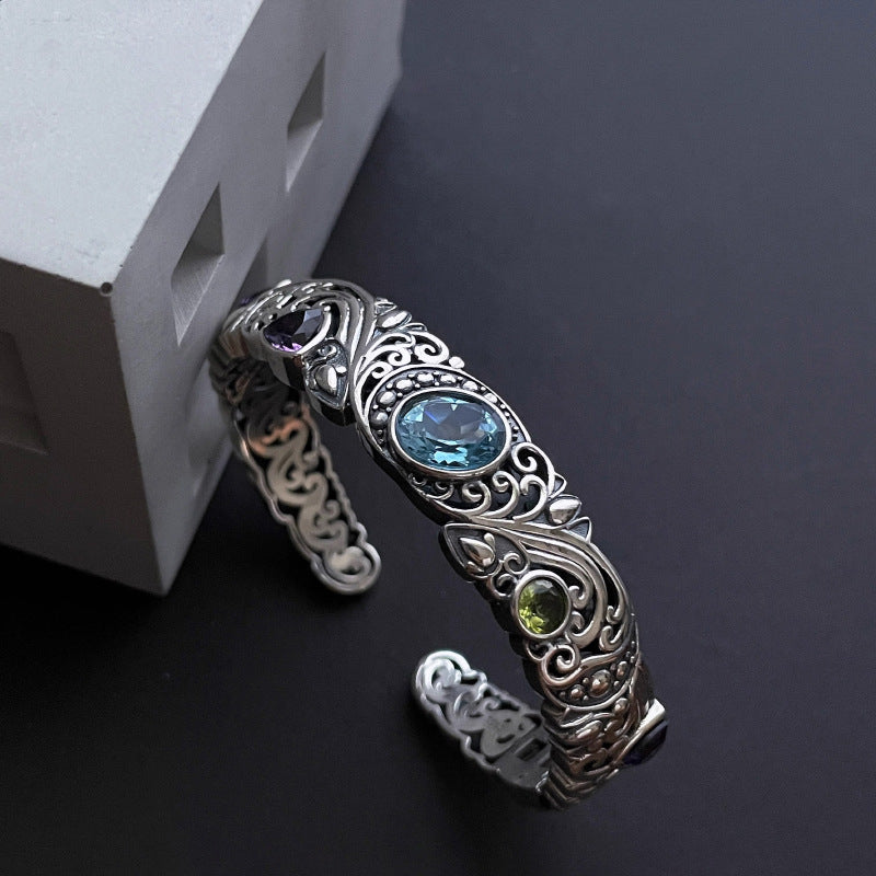 Hollow carved bracelet