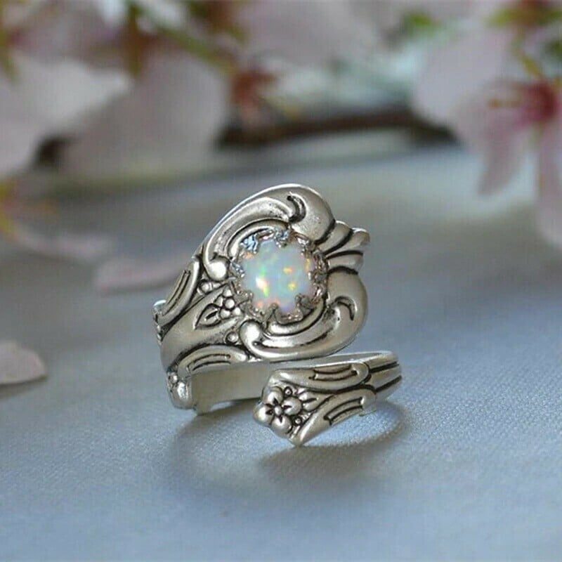 🔥Last Day 49% OFF🎁White Opal Spoon Adjustable Ring