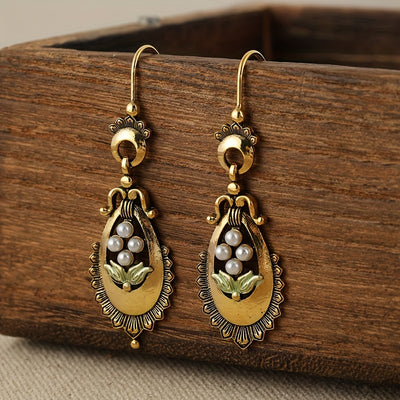 Vintage Water Drop Flower Pearl Earrings