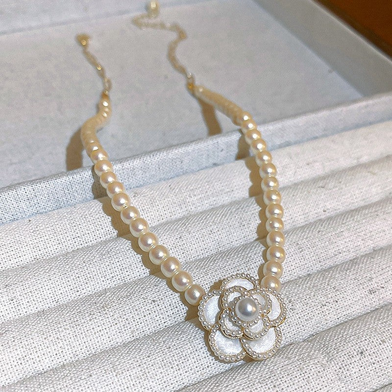 Retro Round Bead Pearl Necklace