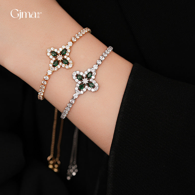 Zircon Flower Adjustable Bracelet