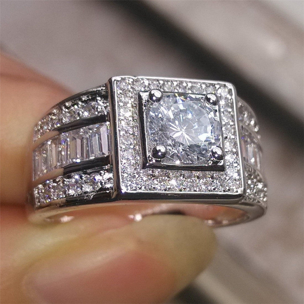 18K White Gold Wedding Ring